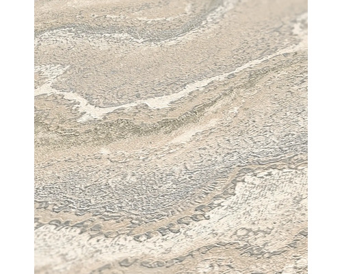 Detailní záběr podlahové dlaždice s mramorovým vzhledem