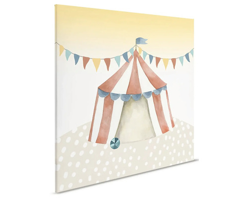 Ilustrace cirkusového stanu na plátně