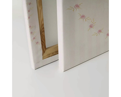 Plátno s motivem růží na dřevěném rámu