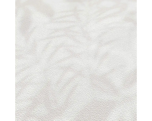 Detail bílého strukturovaného povrchu.