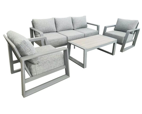 Zahradní nábytek sestávající z pohovky, dvou křesel a stolu