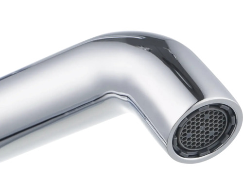 Detail chromovaného vodovodního kohoutku