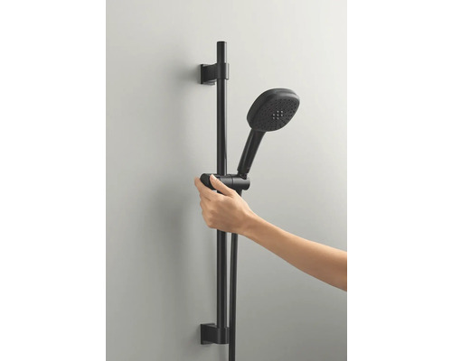 Sprchová souprava s ruční sprchou a sprchovou tyčí pro montáž na stěnu