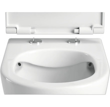 Nástěnný bidet s otevřeným záchodovým prkénkem do koupelny