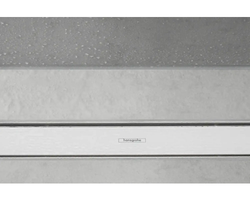 Logo Hansgrohe ve sprchovém koutě