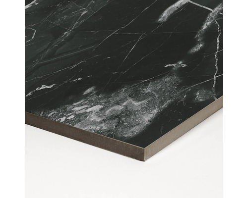 Obklad v mramorovém vzhledu