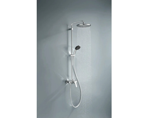 Sprchový systém s hlavovou a ruční sprchou v provozu