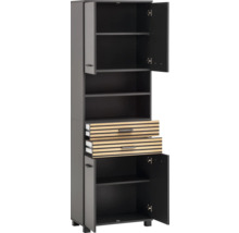 Vysoká skříň s otevřenými policemi a zásuvkami