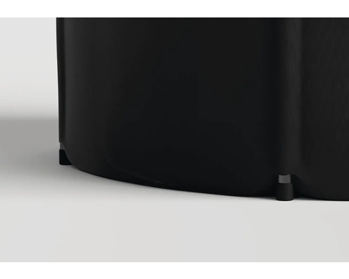 Detail černého koupelnového nábytku s nožičkami