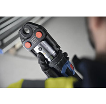 Lisovací kleště pro lisování trubek