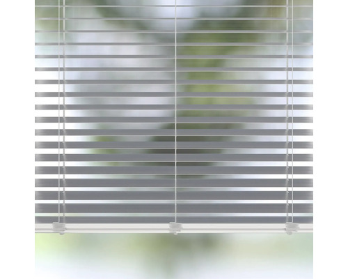 Zavřená žaluzie pro dekoraci oken a ochranu proti slunci