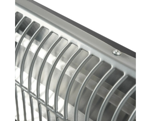 Detailní záběr na mřížku topného ventilátoru