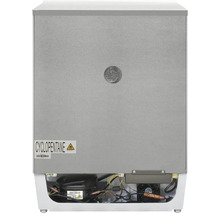 Zadní strana chladničky s upozorněním na cyklopentan