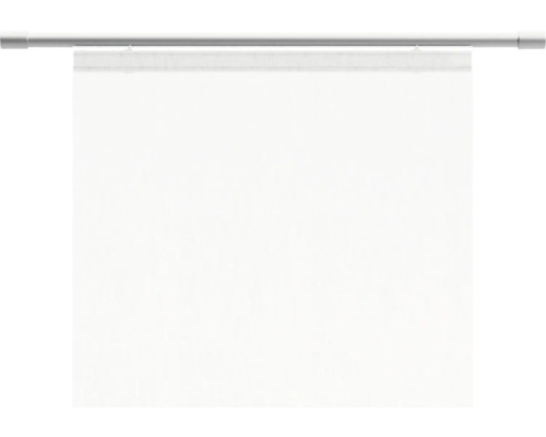 Bílé látkové rolety s kovovou lištou pro dekoraci oken