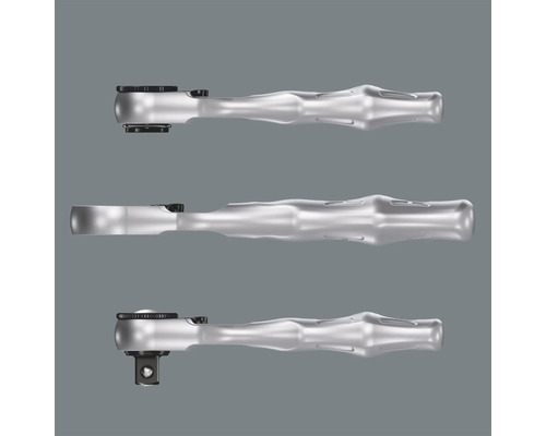 Tři kovové ráčnové klíče