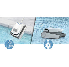 Čisticí robot bazénu v provozu pro automatické čištění bazénu