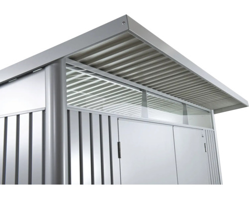 Zahradní domek s rovnou střechou a okny