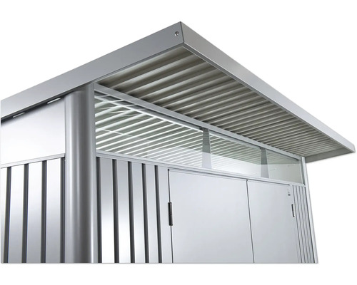 Detailní pohled na skříň na nářadí s lamelovou střechou