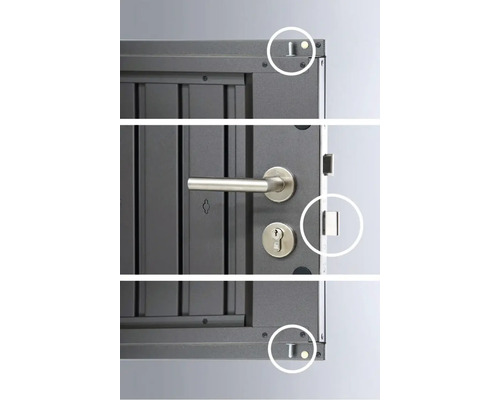 Detailní pohled na dveře s uzamykacími body, klikou a zámkem