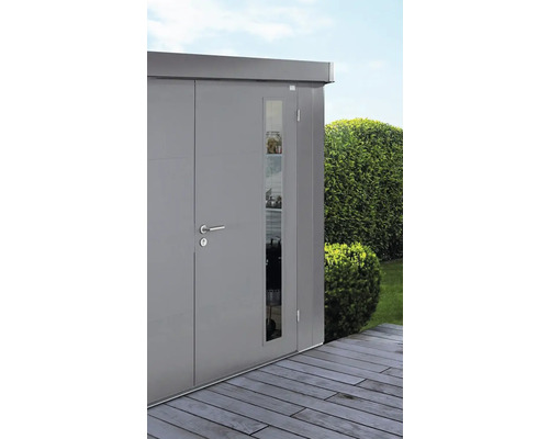 Kovová zahradní skříň s dveřmi a průhledným oknem