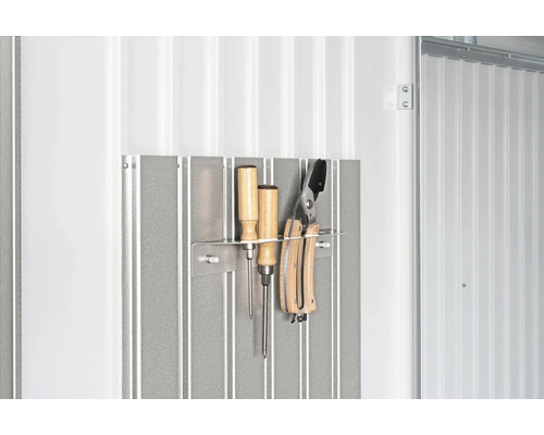 Držák na nářadí se šroubováky a zahradními nůžkami na panelu na nářadí