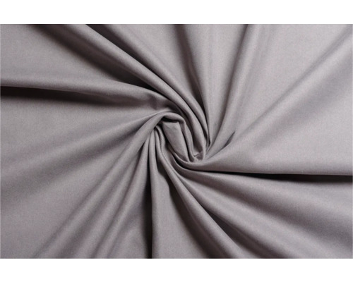 Balík šedé látky