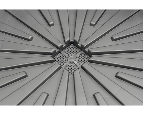 Detail sprchové vaničky s odtokem