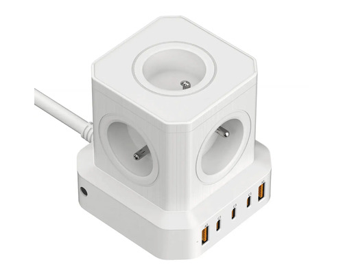 Krychlová zásuvková lišta s USB porty