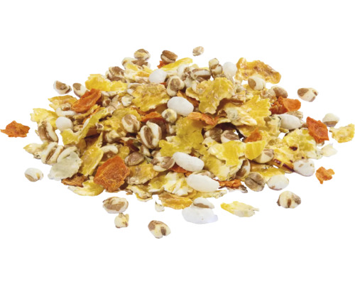 Ingredience do müsli s obilnými vločkami, pufovanou rýží a kousky mrkve