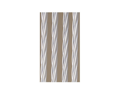 Detailní záběr stočených ocelových lan