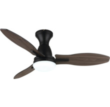 Stropní ventilátor se třemi lopatkami a integrovanou lampou