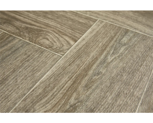 Keramické dlaždice s dřevěným vzhledem pro vnitřní použití