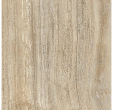 Detail travertinové dlaždice s přirozenou kresbou.