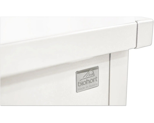 Logo Biohort na zahradním produktu