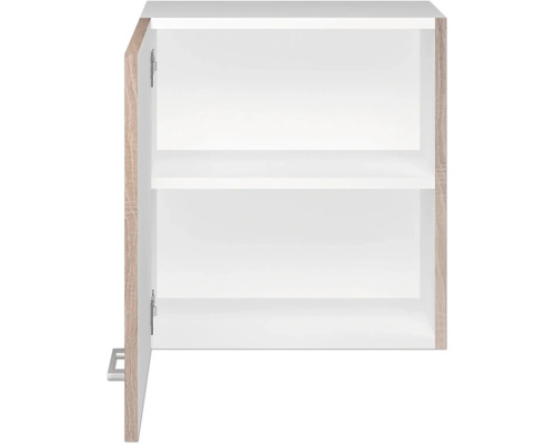 Otevřená závěsná skříňka se dvěma policemi