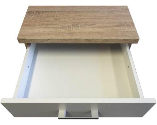 Otevřená zásuvka ze dřeva a plastu