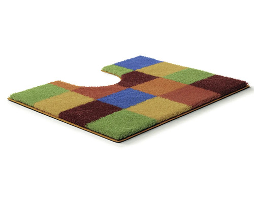 Koupelnový koberec s výřezem a patchworkovým vzorem