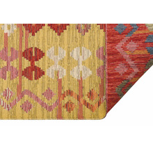 Detail vzorovaného koberce