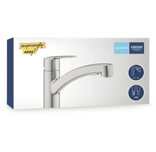 Balení kuchyňské baterie Grohe Quickfix s výsuvnou funkcí a dvěma typy proudu