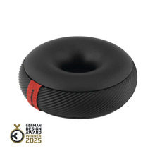 Černý stolní popelník s oceněním German Design Award Winner 2025