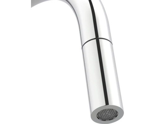 Detailní pohled na vodovodní kohoutek z kovu