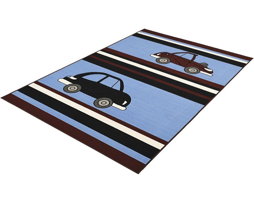 Koberec s motivy aut a pruhy