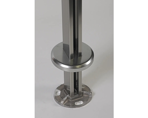 Kovový sloupek zábradlí