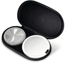 Dvě kulatá zrcadla v černém pouzdře na zip