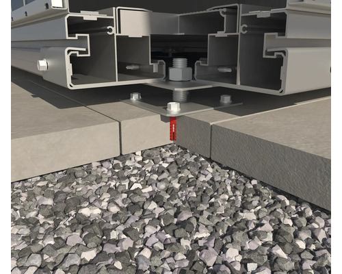 Detail montáže hliníkové konstrukce na betonové desky se štěrkovým ložem