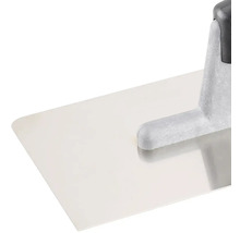 Hladítko s rukojetí