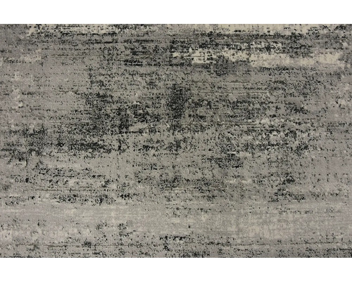 Koberec s abstraktním vzorem