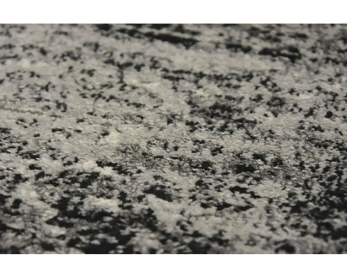 Detailní pohled na koberec se vzorem