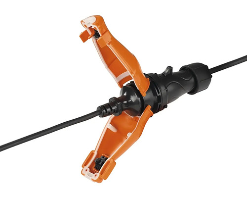 Konektor s otevřeným krytem a kabelem