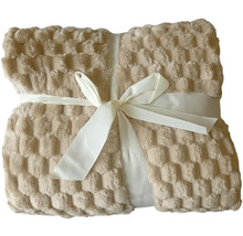 Béžová plyšová deka s mašlí